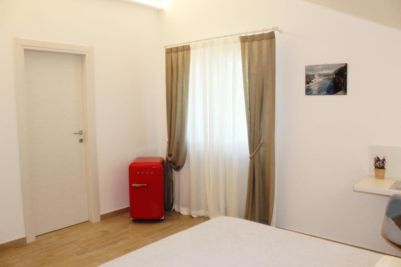 Villa De Ruschi Montacuto Bagian luar foto