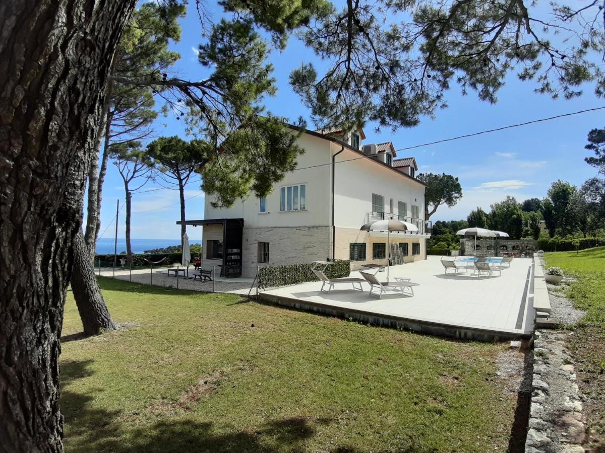 Villa De Ruschi Montacuto Bagian luar foto